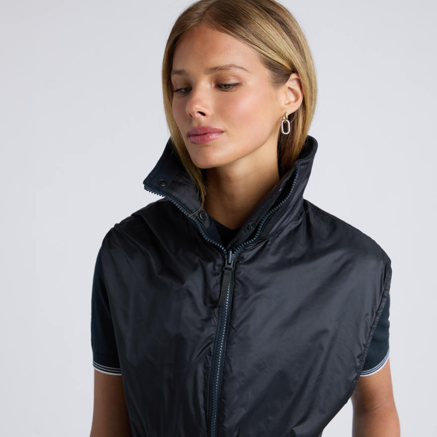 REVERSIBLE FLEECE & NYLON HYBRID VEST - US 2695