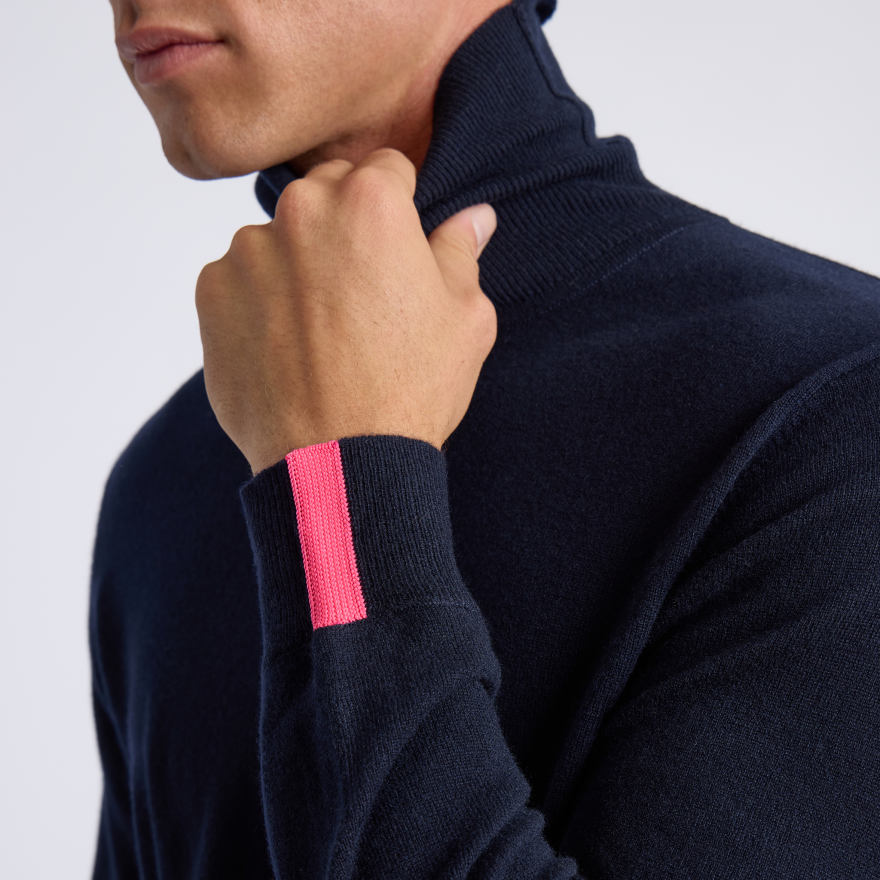 LTD RELEASE CASHMERE TURTLENECK SWEATER - US 5843